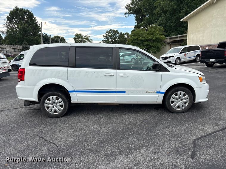image for item EF1322 2016 Dodge Grand Caravan handicap accessible van