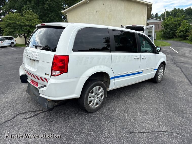 image for item EF1322 2016 Dodge Grand Caravan handicap accessible van