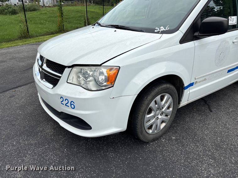 image for item EF1322 2016 Dodge Grand Caravan handicap accessible van