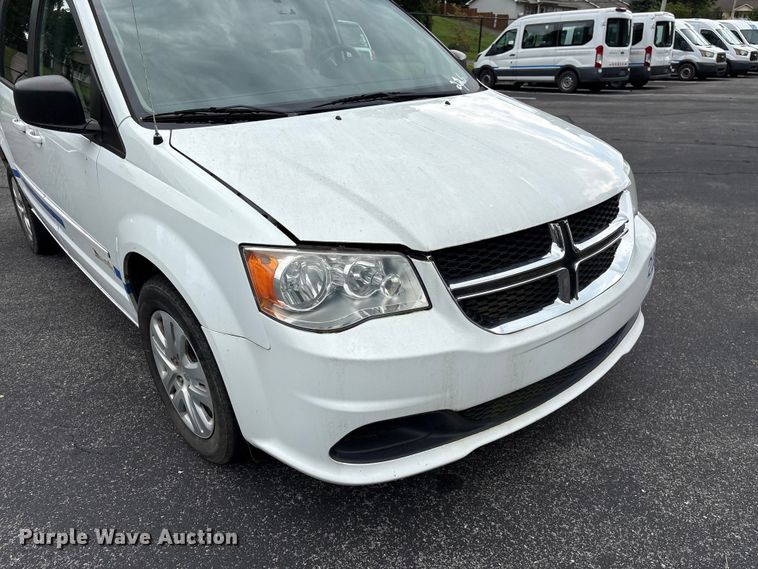 image for item EF1322 2016 Dodge Grand Caravan handicap accessible van