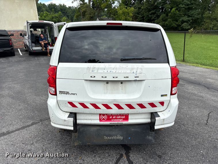 image for item EF1322 2016 Dodge Grand Caravan handicap accessible van