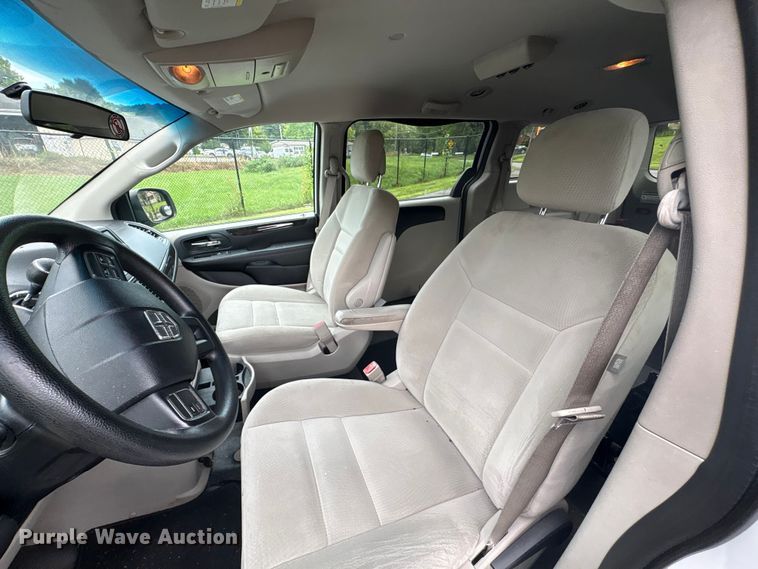 image for item EF1322 2016 Dodge Grand Caravan handicap accessible van