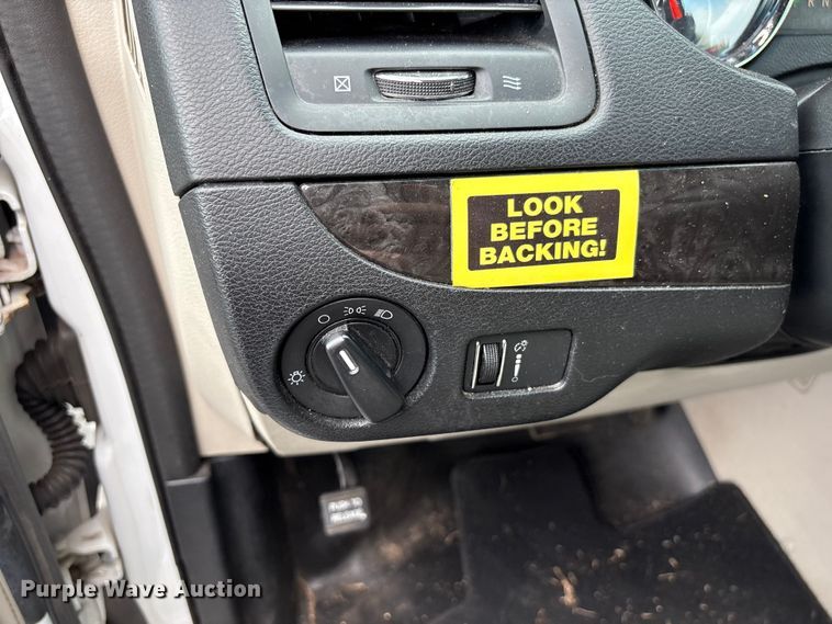 image for item EF1322 2016 Dodge Grand Caravan handicap accessible van