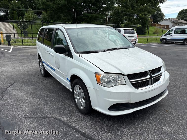 image for item EF1323 2017 Dodge Grand Caravan handicap accessible van