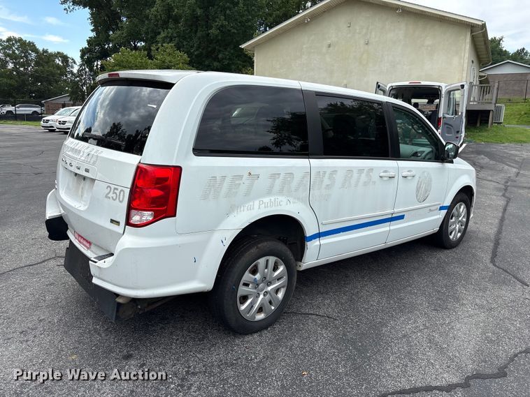 image for item EF1323 2017 Dodge Grand Caravan handicap accessible van