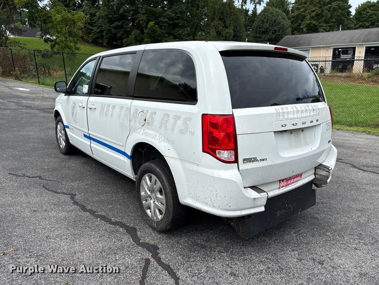 image for item EF1323 2017 Dodge Grand Caravan handicap accessible van