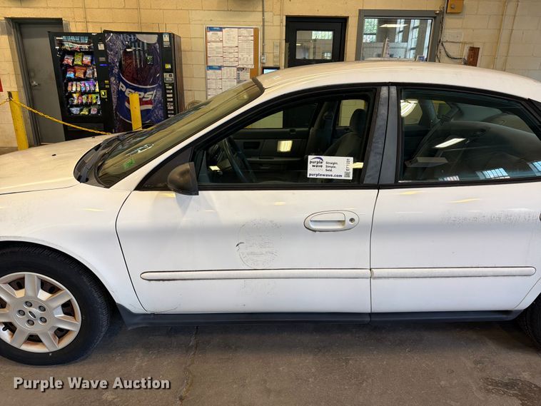 image for item EF1331 2005 Ford Taurus 