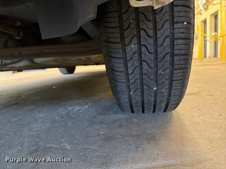 image for item EF1331 2005 Ford Taurus 
