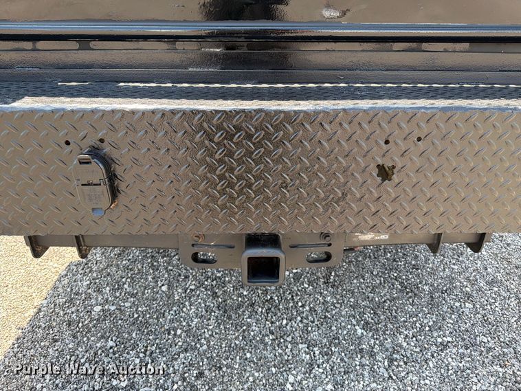 image for item EG9309 2017 Ford F250 Super Duty Ext. Cab utility bed pickup truck