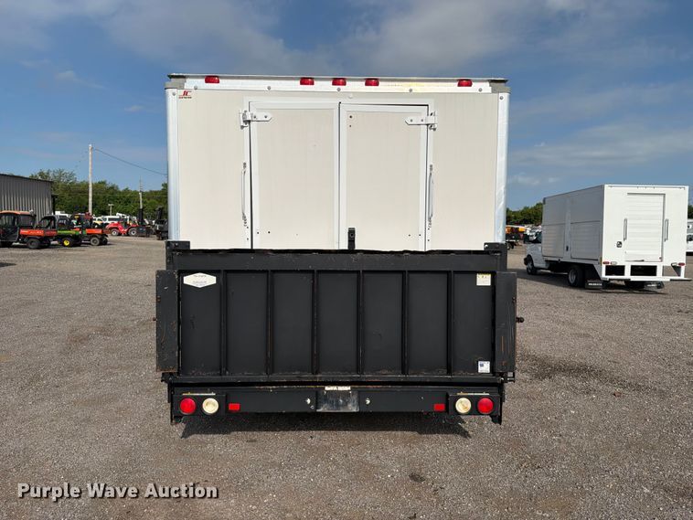 image for item EG9313 2014 Ford E450 Super Duty box truck