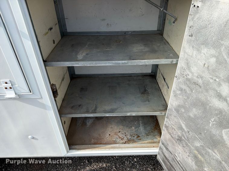 image for item EG9313 2014 Ford E450 Super Duty box truck