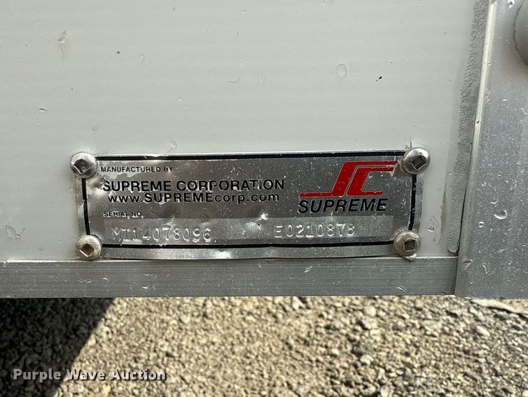 image for item EG9313 2014 Ford E450 Super Duty box truck