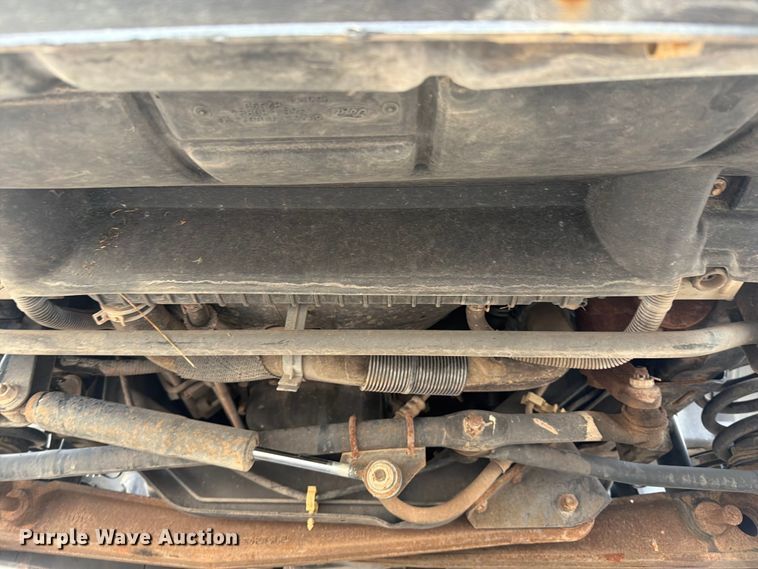 image for item EG9313 2014 Ford E450 Super Duty box truck