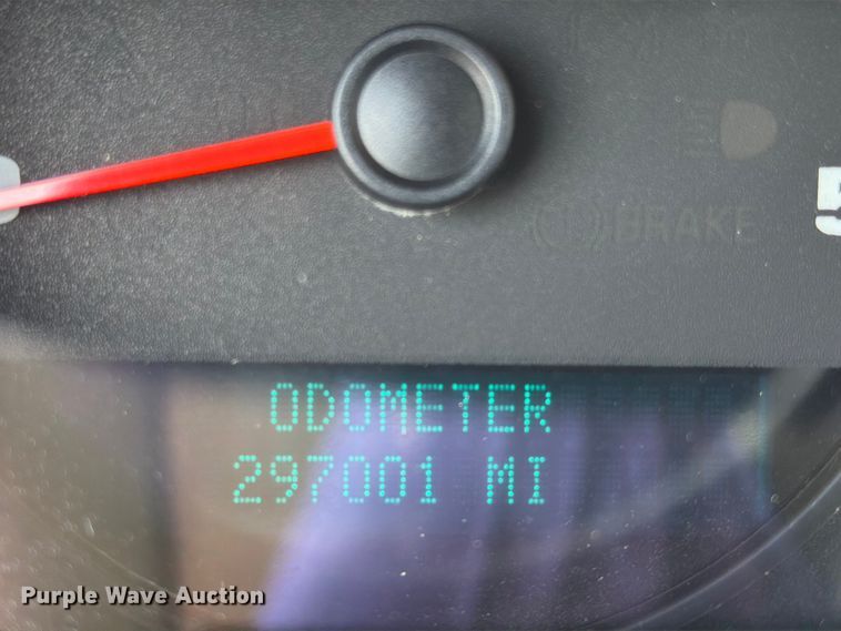 image for item EG9332 2008 Chevrolet Silverado 3500HD Crew Cab pickup truck