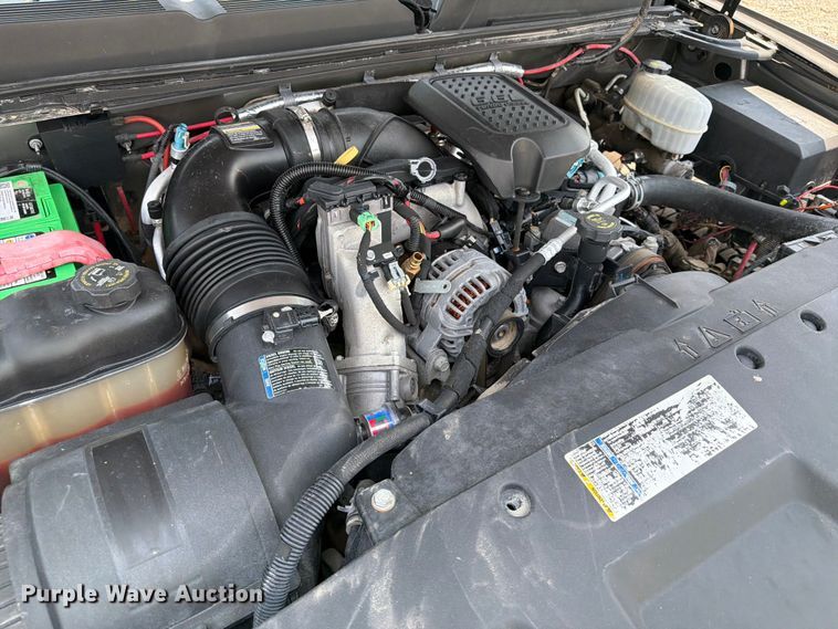 image for item EG9332 2008 Chevrolet Silverado 3500HD Crew Cab pickup truck
