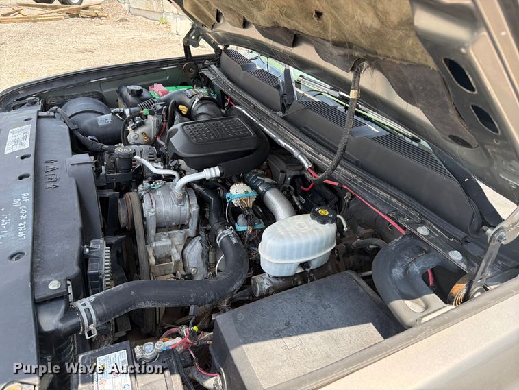 image for item EG9332 2008 Chevrolet Silverado 3500HD Crew Cab pickup truck