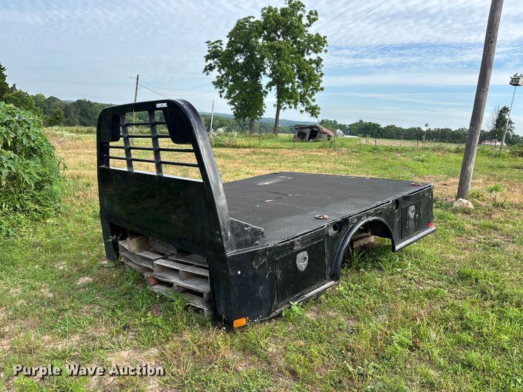 CM flat bed