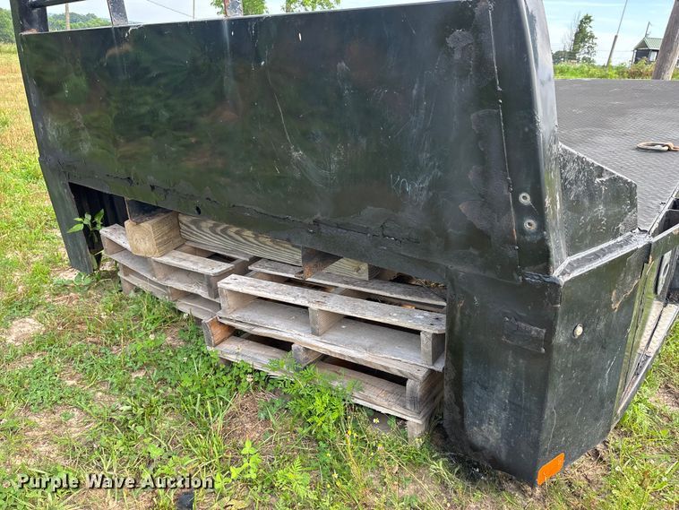 image for item EJ7835 CM flat bed