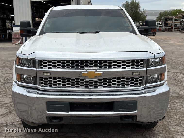 image for item EL2607 2019 Chevrolet Silverado 2500HD Ext. Cab pickup truck