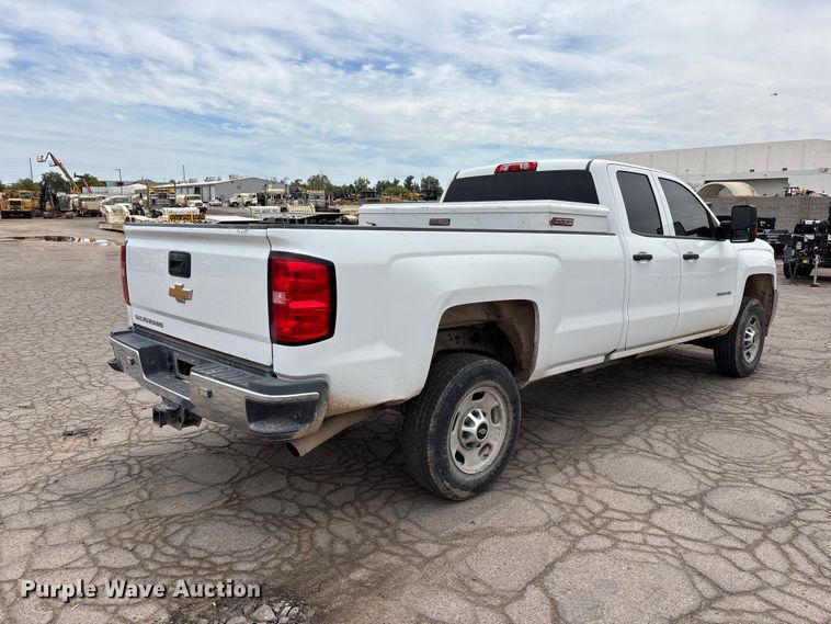 image for item EL2607 2019 Chevrolet Silverado 2500HD Ext. Cab pickup truck