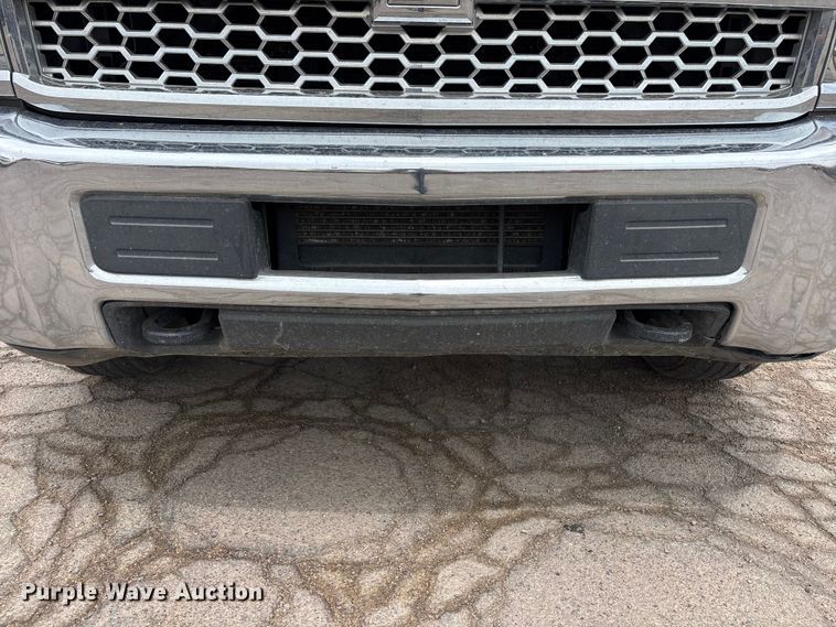 image for item EL2607 2019 Chevrolet Silverado 2500HD Ext. Cab pickup truck