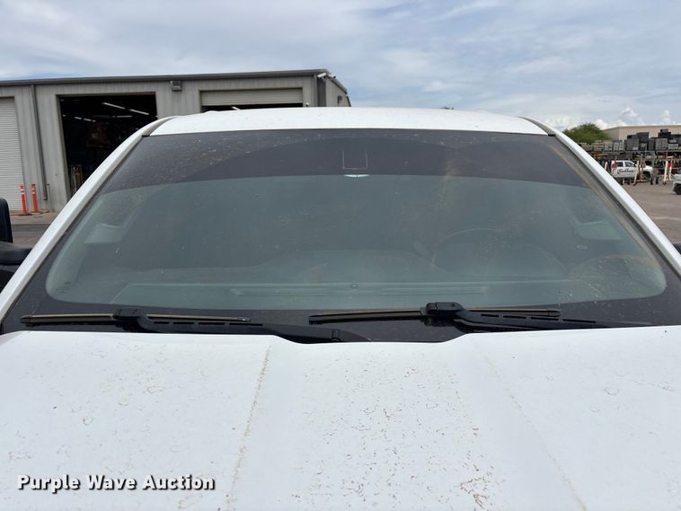 image for item EL2607 2019 Chevrolet Silverado 2500HD Ext. Cab pickup truck