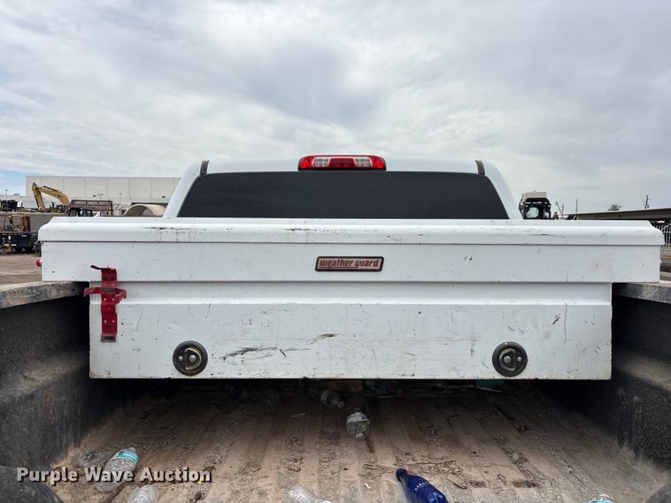 image for item EL2607 2019 Chevrolet Silverado 2500HD Ext. Cab pickup truck