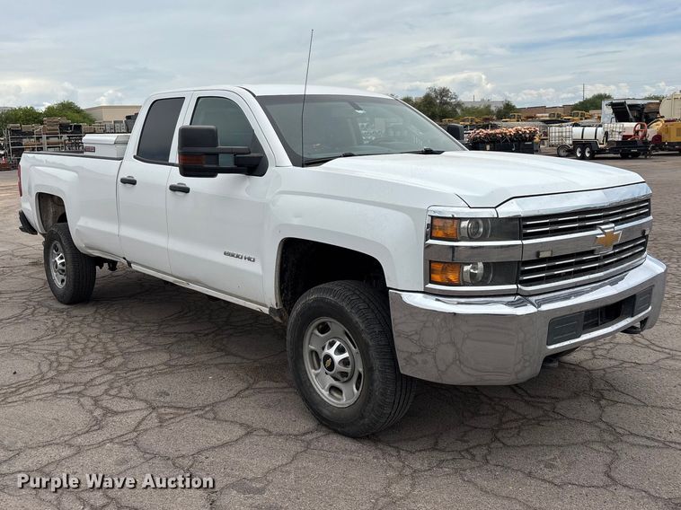 image for item EL2608 2017 Chevrolet Silverado 2500HD Ext. Cab pickup truck