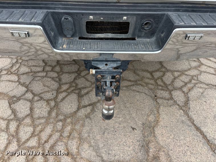 image for item EL2608 2017 Chevrolet Silverado 2500HD Ext. Cab pickup truck
