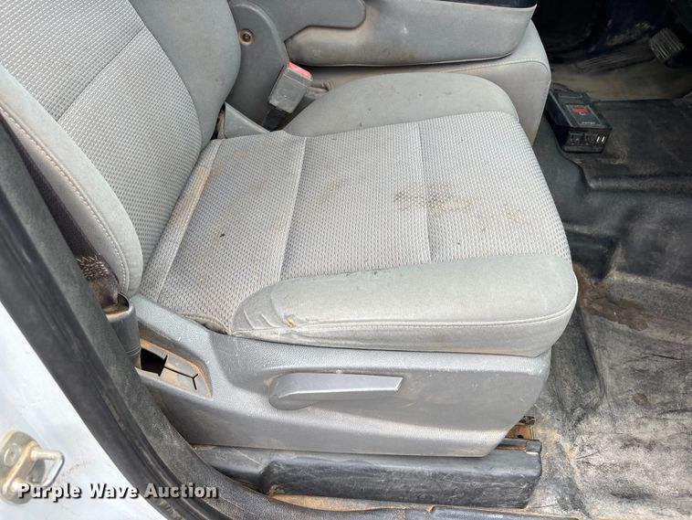 image for item EL2608 2017 Chevrolet Silverado 2500HD Ext. Cab pickup truck