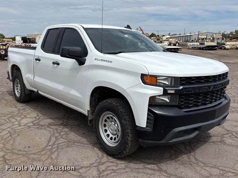 image for item EL2611 2020 Chevrolet Silverado 1500 Ext. Cab pickup truck