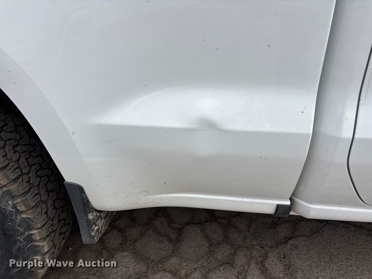 image for item EL2611 2020 Chevrolet Silverado 1500 Ext. Cab pickup truck