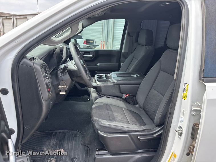 image for item EL2611 2020 Chevrolet Silverado 1500 Ext. Cab pickup truck
