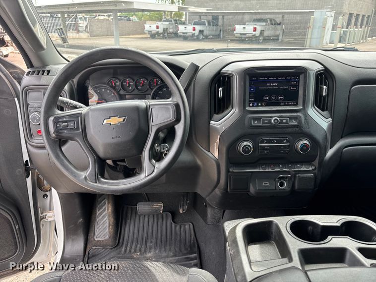 image for item EL2611 2020 Chevrolet Silverado 1500 Ext. Cab pickup truck