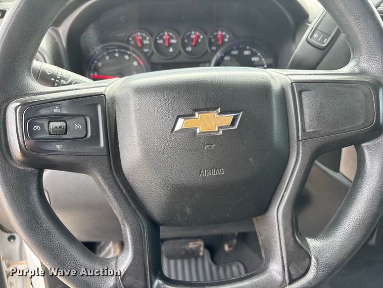 image for item EL2611 2020 Chevrolet Silverado 1500 Ext. Cab pickup truck
