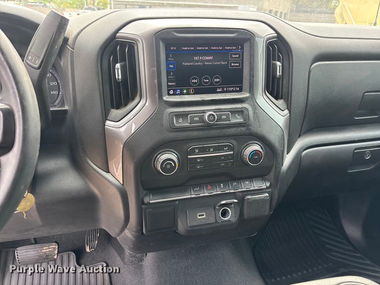 image for item EL2611 2020 Chevrolet Silverado 1500 Ext. Cab pickup truck