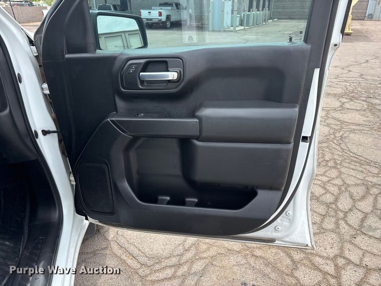 image for item EL2611 2020 Chevrolet Silverado 1500 Ext. Cab pickup truck