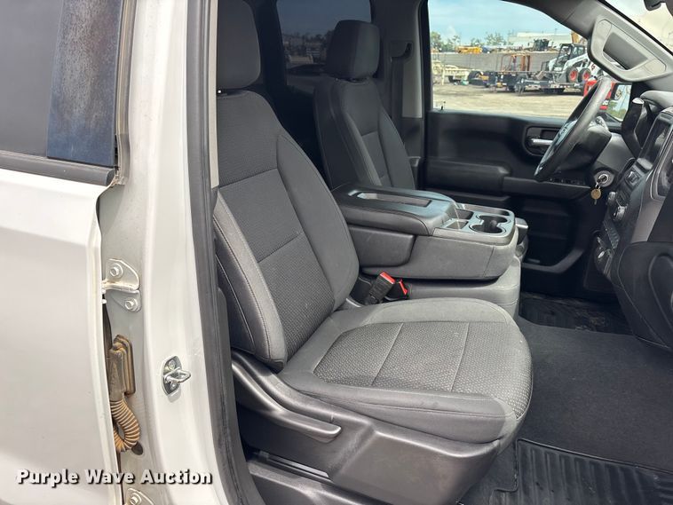 image for item EL2611 2020 Chevrolet Silverado 1500 Ext. Cab pickup truck