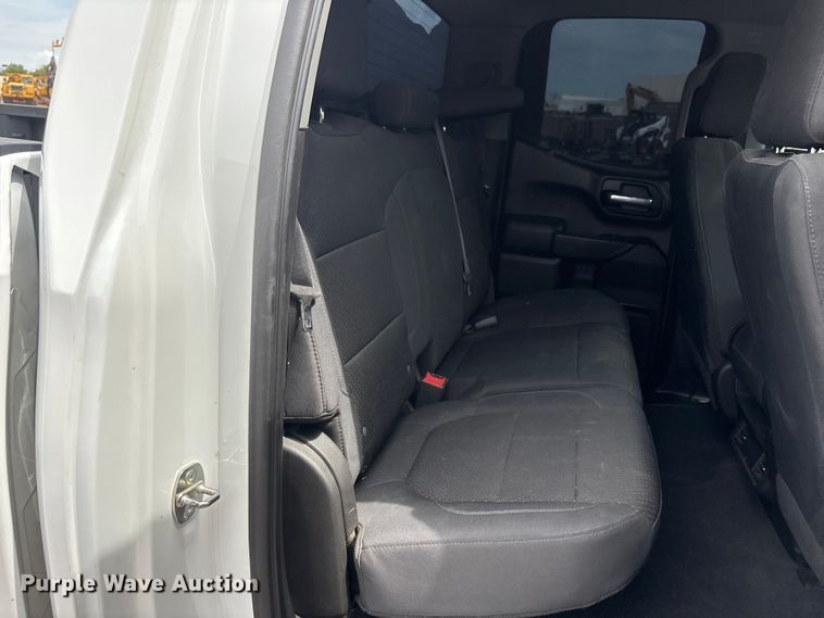 image for item EL2611 2020 Chevrolet Silverado 1500 Ext. Cab pickup truck