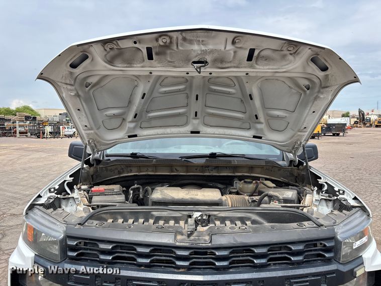 image for item EL2611 2020 Chevrolet Silverado 1500 Ext. Cab pickup truck