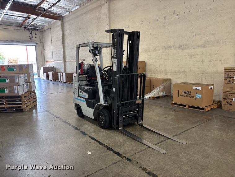 image for item EL2615 2017 UniCarriers CFS40 forklift