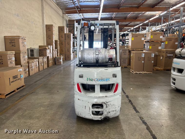 image for item EL2615 2017 UniCarriers CFS40 forklift
