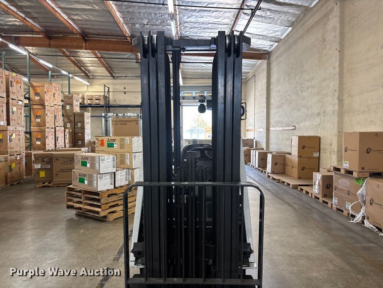 image for item EL2615 2017 UniCarriers CFS40 forklift