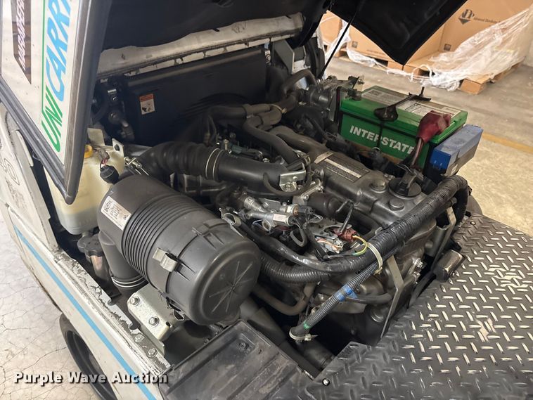 image for item EL2615 2017 UniCarriers CFS40 forklift