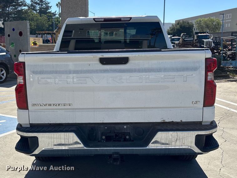 image for item EL2617 2020 Chevrolet Silverado 1500 Crew Cab pickup truck