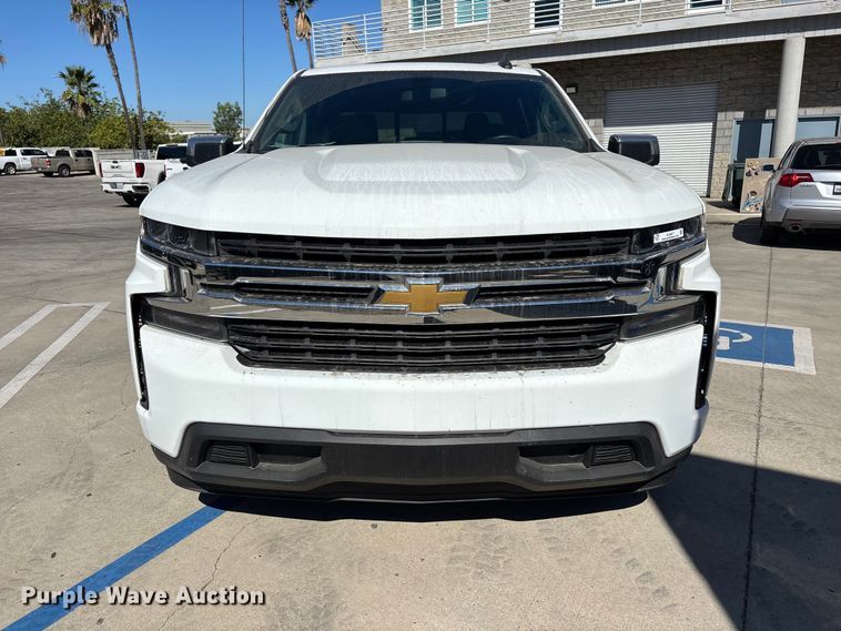 image for item EL2617 2020 Chevrolet Silverado 1500 Crew Cab pickup truck