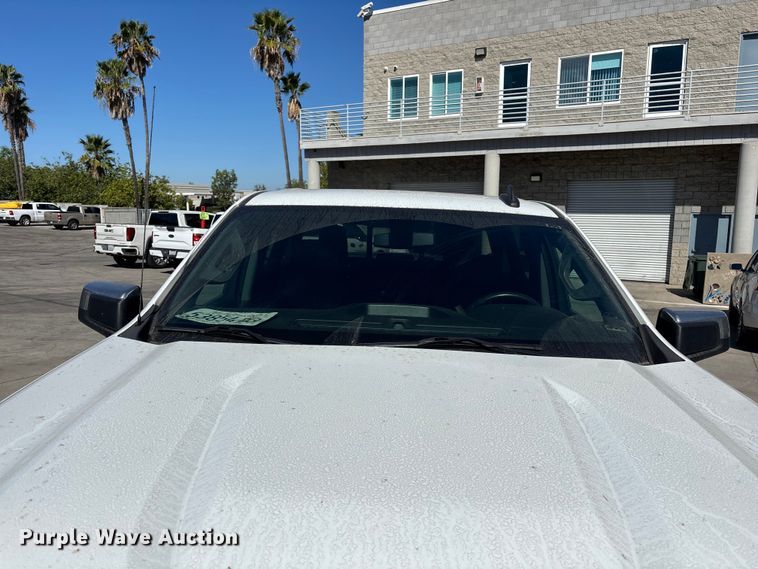 image for item EL2617 2020 Chevrolet Silverado 1500 Crew Cab pickup truck