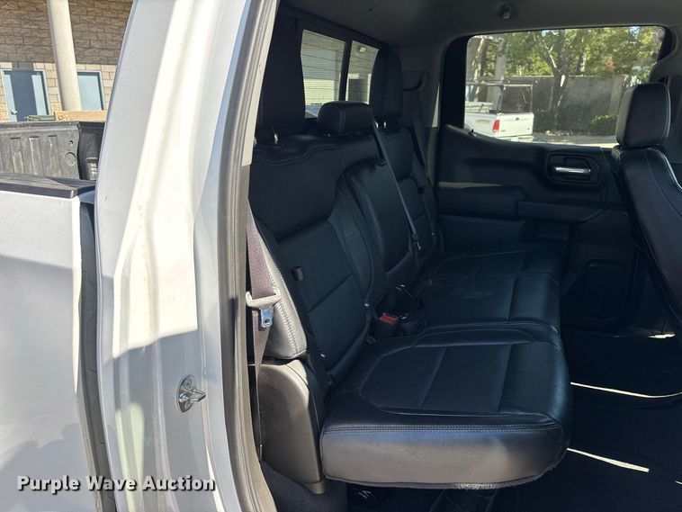 image for item EL2617 2020 Chevrolet Silverado 1500 Crew Cab pickup truck