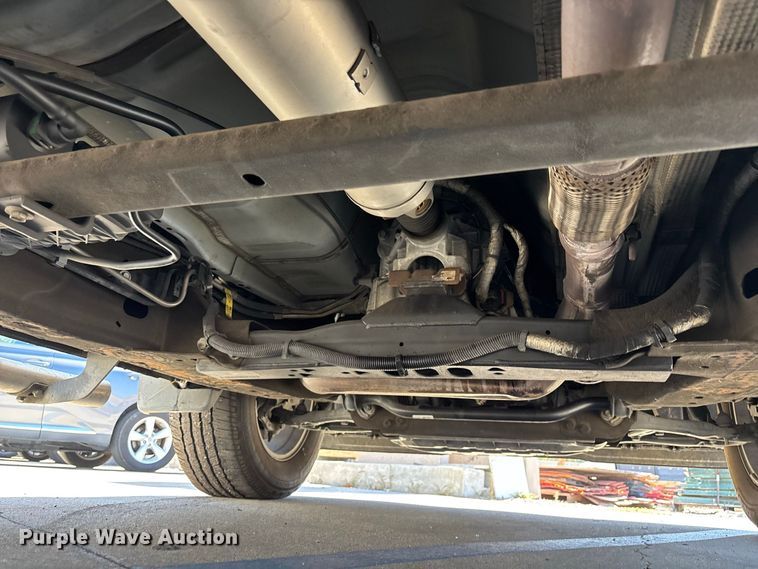 image for item EL2617 2020 Chevrolet Silverado 1500 Crew Cab pickup truck