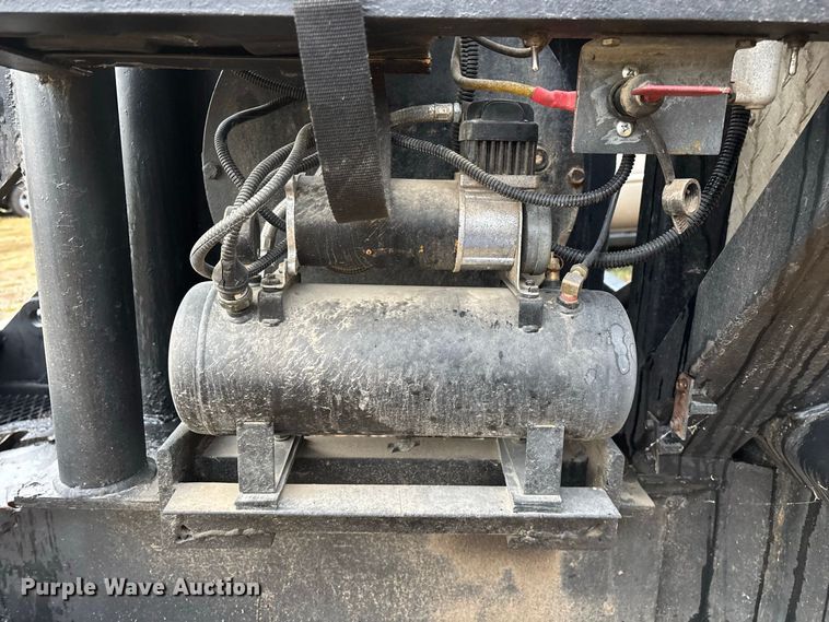image for item EO4479 Skid steer winch